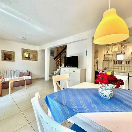Vikendica With Pool In Brzac-insel Krk 53520